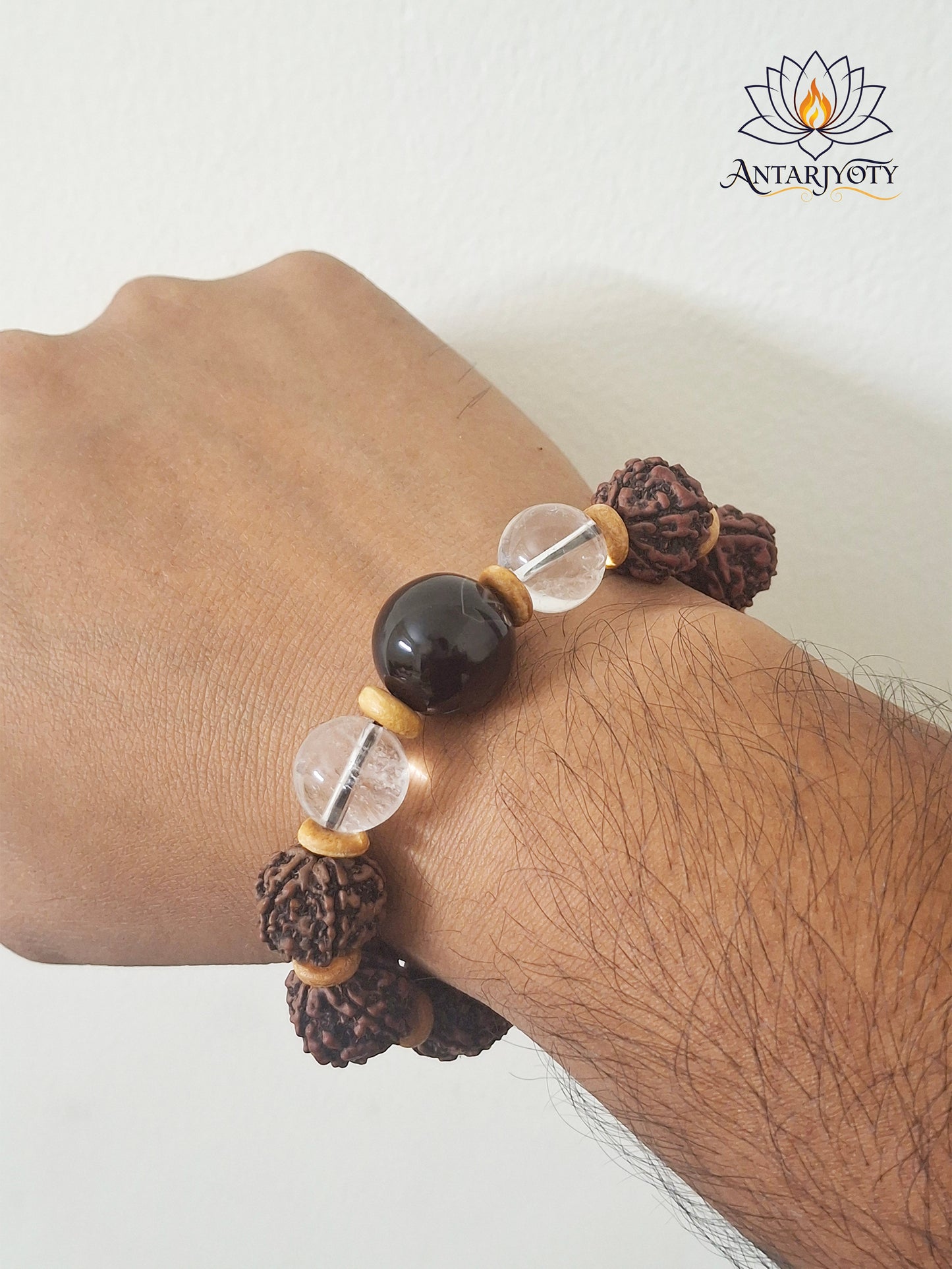 5 mukhi Rudraksha with black agate stone and sphatik
