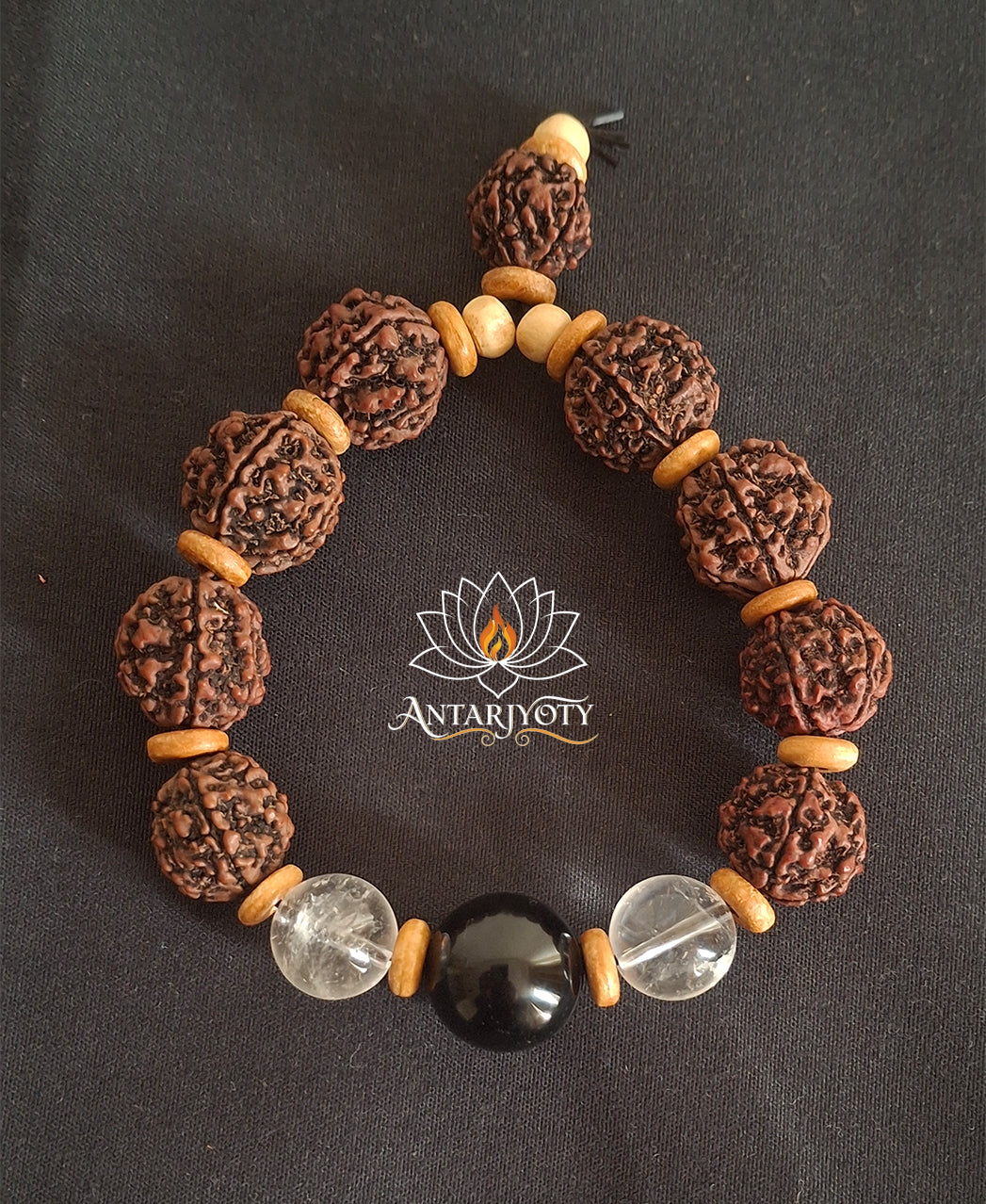 5 mukhi Rudraksha with black agate stone and sphatik