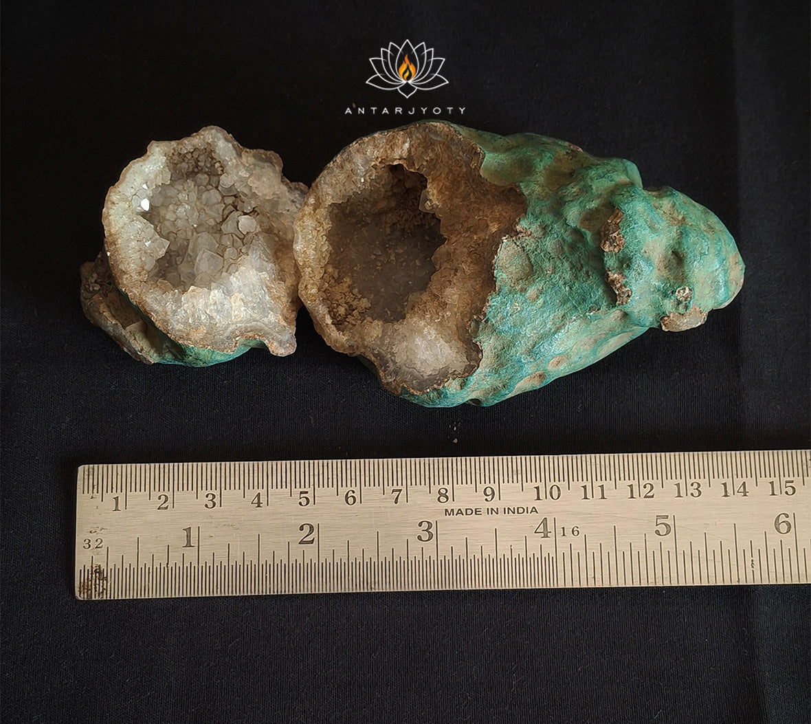 Natural Cystal Geode