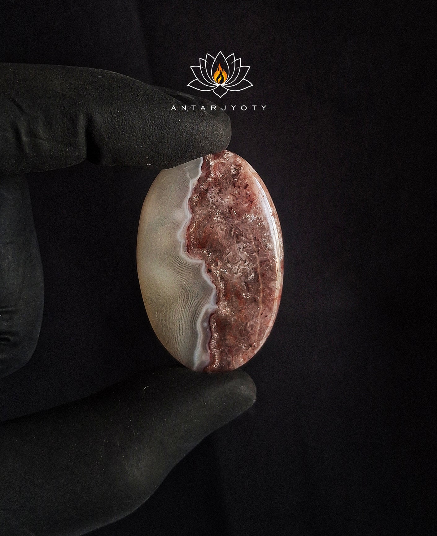 Natura Rare Agate Stone Cabochon