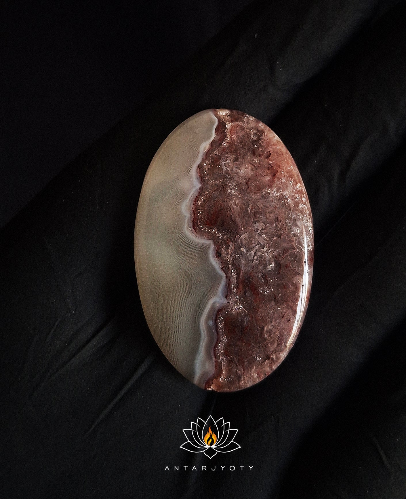 Natura Rare Agate Stone Cabochon